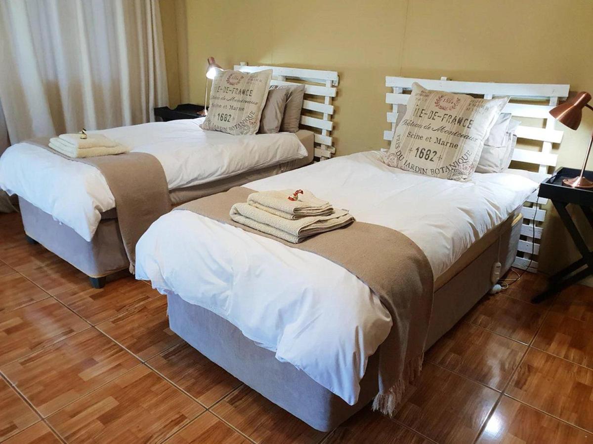 Rand Self-Catering Accommodation Carolina Extérieur photo